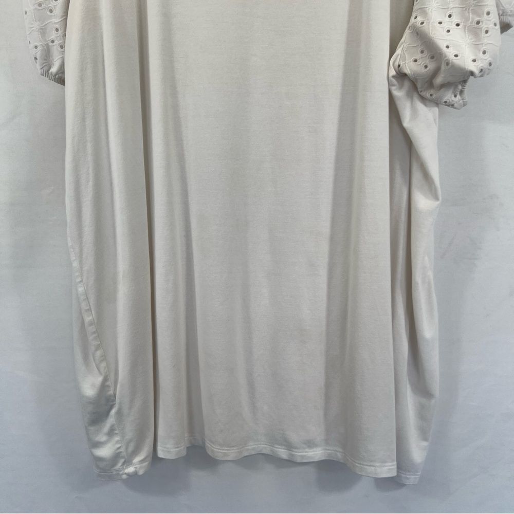 Torrid Eyelet Puff Sleeve Classic Fit Super Soft Scoop Blouse 0820 - Picture 7 of 11
